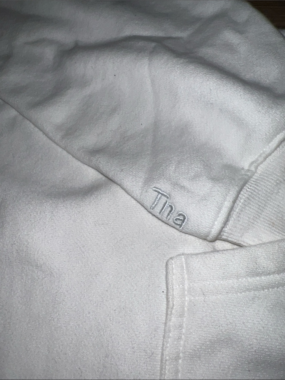Aritzia TNA Cozy Fleece Hoodie in White - Picture 4 of 10
